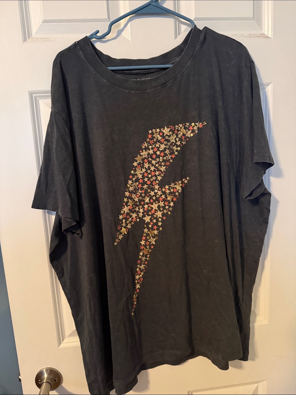 Maurices Black Short Sleeve Tee with Star Lightning Graphic